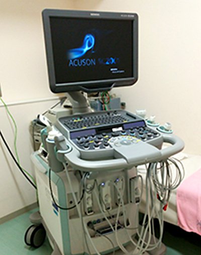 循環器専用超音波診断装置(ACUSON　SC2000)